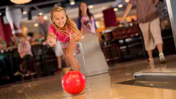 Splitsville Luxury Lanes
